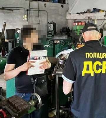 Продавали военным: во Львове выявили производство некачественных глушителей к оружию 