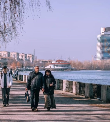 Вітряно та тепло: прогноз погоди у Дніпрі на 14 березня