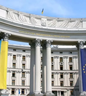 В первый раз в истории украинской дипломатии. МИД начал открытый поиск послов