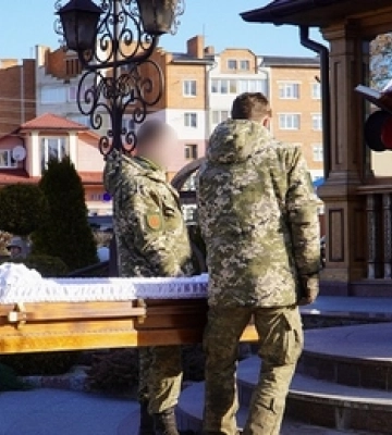 На Волині попрощалися із воїном Євгенієм Дягілєвим 