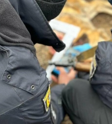 Житель Одещини розстріляв собаку сусідки, а тіло тварини закопав на свомоу городі, - ФОТО