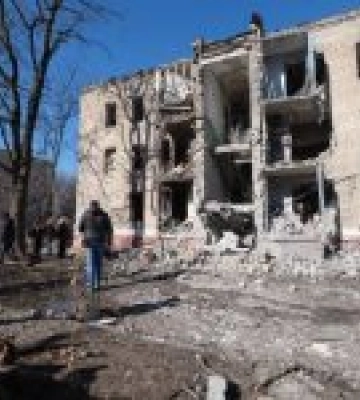 Ворожий удар по Краматорську – щонайменше троє людей дістали поранення, є один загиблий