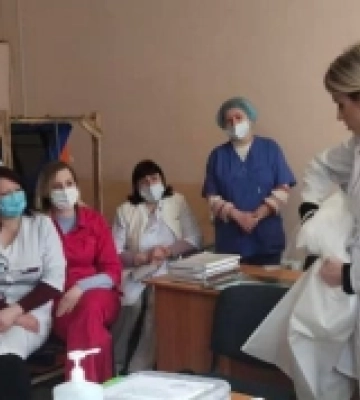 У Рівненському фтизіопульмонологічному центрі вчилися діяти у випадках спалахів інфекцій
