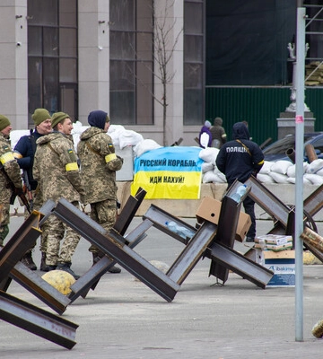 У Києві приберуть деякі блокпости, частину переведуть в &quot;сплячий&quot; режим, а ті, що залишать — модернізують