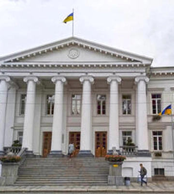 Земля і гроші: Карпов скликає чергову сесію міськради