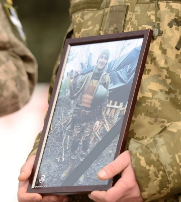 У Рівному в останню земну дорогу провели 34-річного Героя