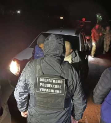 В Ужгороді двох чоловіків викрили на спробі переправити військовозобов’язаних до Словаччини