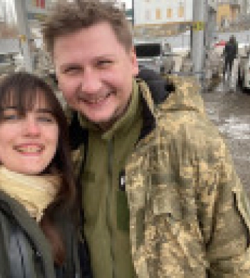 В Бахмуте погиб телеоператор и военный Алексей Ольховик