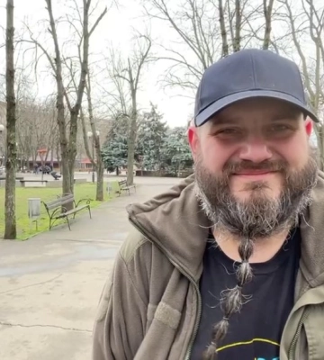 Автомат замість гітари. Миколаївський музикант пішов служити добровольцем