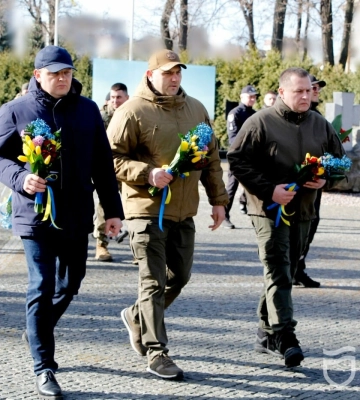 У Дніпрі вшанували пам’ять українських добровольців