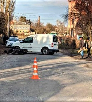 На Заході України внаслідок ДТП постраждав 14-річний мотоцикліст: деталі від поліції (ФОТО)