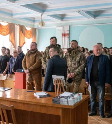 До Дня добровольця у Луцьку презентували книгу
