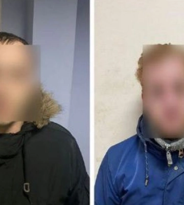 У Херсоні затримали двох чоловіків, які незаконно продали зброю