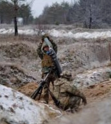 Ворог атакує  з кількох  напрямків