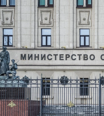 У Міноборони РФ кажуть, що американський безпілотник у Чорному морі погрожував Криму та впав у море сам