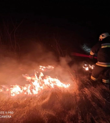 На Рівненщині рятувальники ліквідували 2 пожежі на відкритих територіях