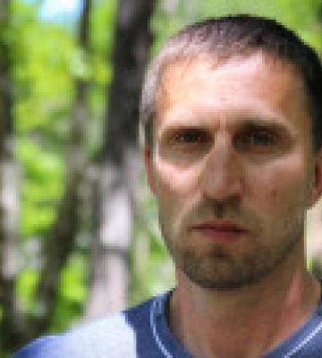 У Криму прийшли з обшуками до кримськотатарського активіста Османова
