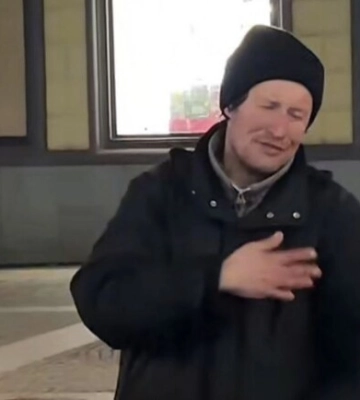 В прошлом был звездой: танцы бездомного в Днепре набирают миллионы просмотров