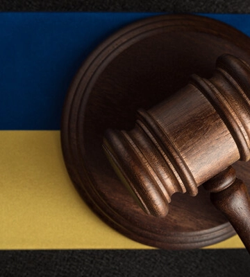 Харьковчанка осуждена на 15 лет за наведение ракет РФ на пункты гумпомощи