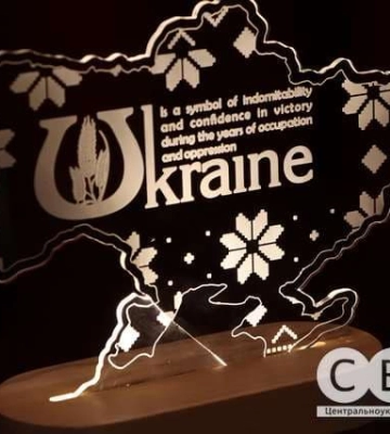 У Кропивницькому в музеї показали сценічні костюми ансамблю «Ятрань» (фоторепортаж)