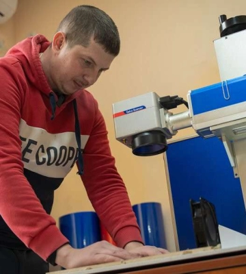 Попри усе: у Дніпрі бізнесмен-переселенець вдруге починає будувати бізнес