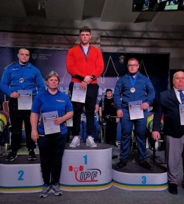 Мукачівець здобув третє місце на Чемпіонаті України з класичного жиму лежачи