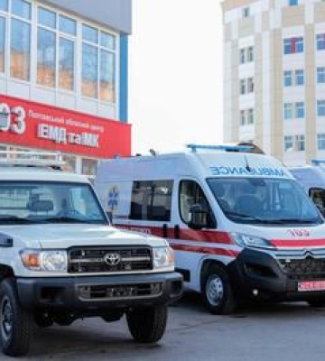 Медики Полтавщини отримали три сучасні автівки