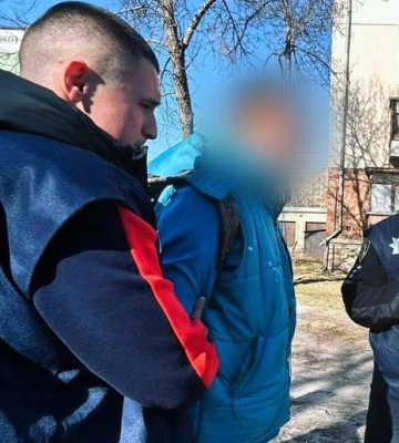 У Полтаві 25-річного чоловіка затримали за підозрою у збуті наркотиків