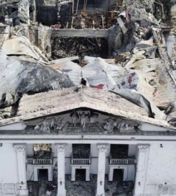 У Львові створили 3D-тур зруйнованим Маріупольським драмтеатром