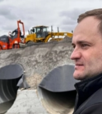Представник Офісу Президента України Олексій Кулеба відвідав Херсонщину