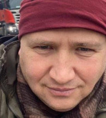На депутата Київоблради Іваненка напала зграя вуличних собак