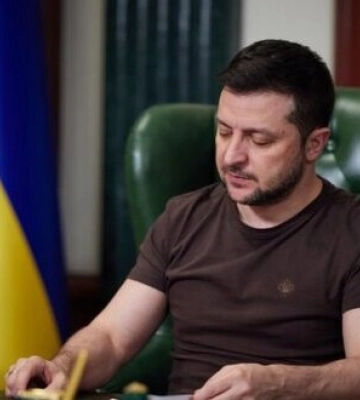 Зеленский поблагодарил премьера Словакии за истребители и пригласил в Киев