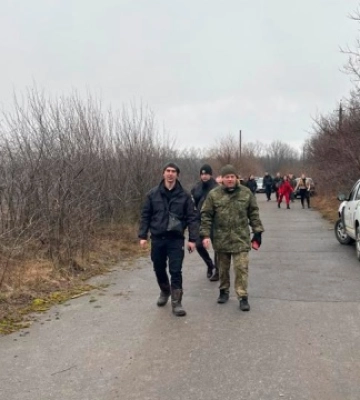 Шукали майже добу: дворічну дитину, яка загубилася на Кіровоградщині, розшукали за кілька кілометрів від дому