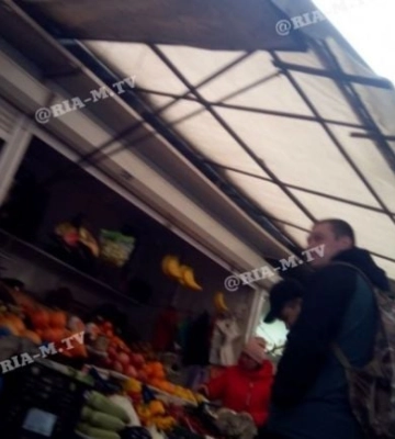 В Мелитополе военные разгуливают в гражданской одежде 