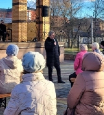 Ігор Чайка поспілкувався з ковельчанами у різних частинах міста