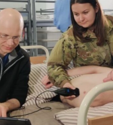Вперше в Україні: американські лікарі SCCM вчать надавати допомогу у критичних станах