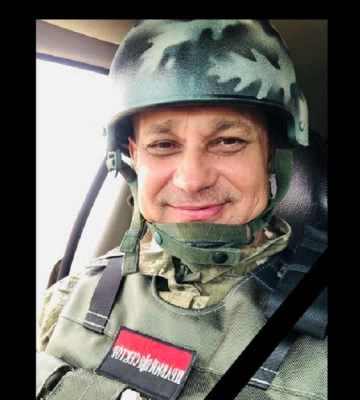 Він загинув у липні минулого року. На Дніпропетровщині лише сьогодні змогли попрощатися з Героєм