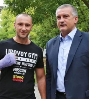 Гауляйтер Крыма Аксенов похвастал своим сыном - говорит, разведчиком в Мелитополе служит 
