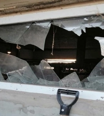 РФ вдарила ракетами по Запоріжжю, є руйнування