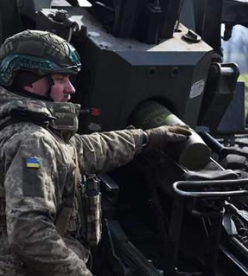 Масштабні &quot;військові навчання&quot; на окупованому Донбасі та 100 відбитих атак: головне з Генштабу