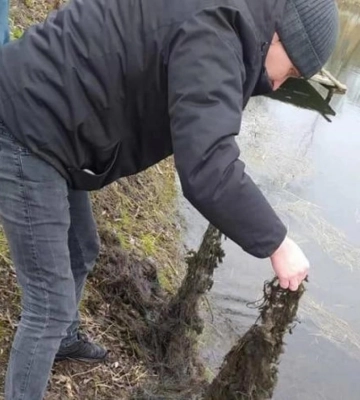На Рівненщині у водосховищі нацпарку виявили незаконні рибальські сітки