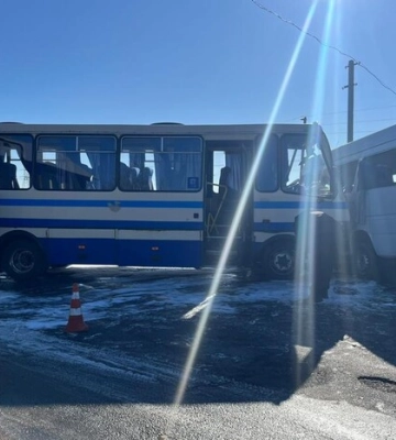 Зіткнулися два автобуси: неподалік Закарпаття сталася смертельна ДТП (ФОТО)