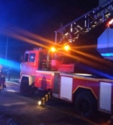 У Луцьку на даху будівлі сталася пожежа