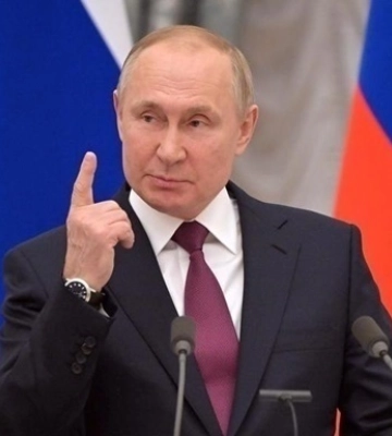 Путин прибыл в оккупированный Крым