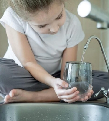 У Дніпрі та області перевірили якість питної води: є відхилення