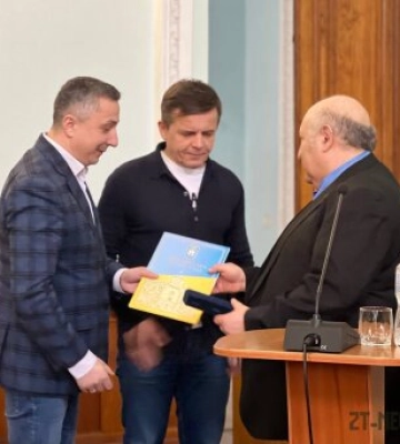 Відзнаку «За заслуги перед містом Житомиром I ступеня» вручили засновнику БФ «Хлібний Дім»