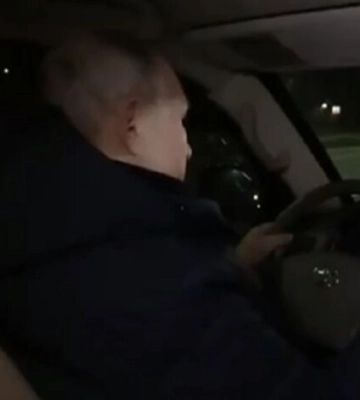 З&#039;явилося дивне відео «візиту» Путіна в Маріуполь