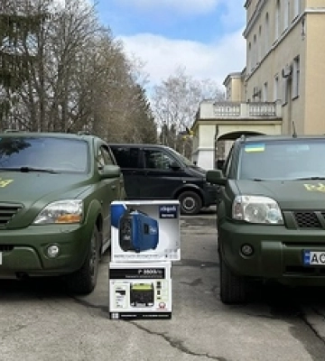 Волинським прикордонникам передали два авто