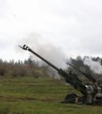 Обстріли житлових кварталів Донеччини та поранення мирних мешканців Харківщини: головне за ніч по регіонах