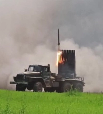 На Запоріжжі окупанти з &quot;Градів&quot; обстріляли Кам&#039;янське, троє загиблих